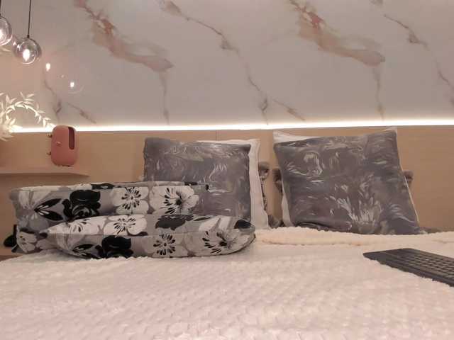 SolAvelar live cam on BongaCams