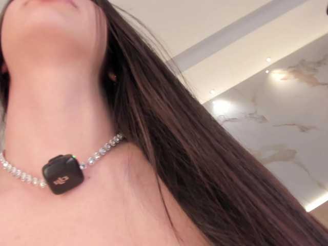 SolAvelar live cam on BongaCams