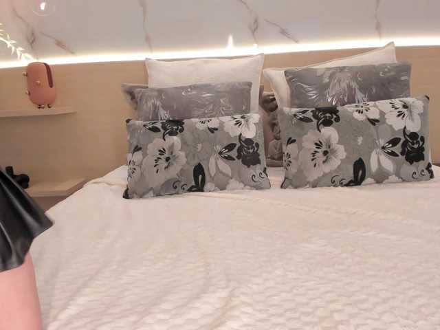 SolAvelar live cam on BongaCams