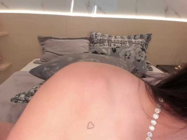 SolAvelar live cam on BongaCams