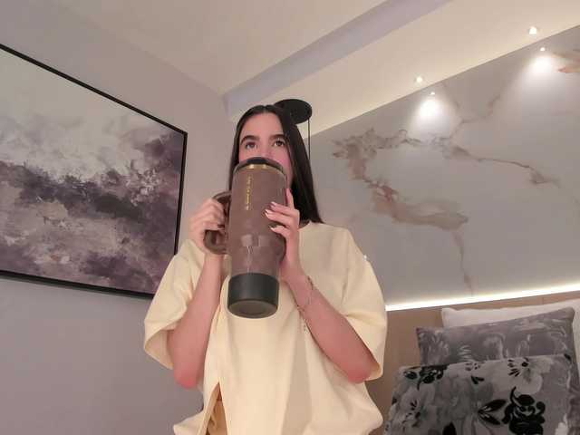 SolAvelar live cam on BongaCams
