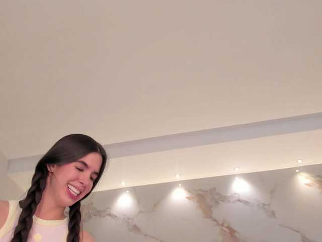 SolAvelar live cam on BongaCams