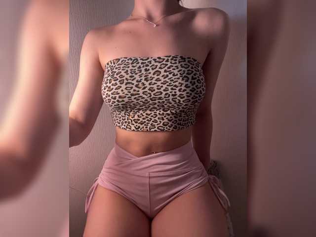 katysweet06 live cam on BongaCams