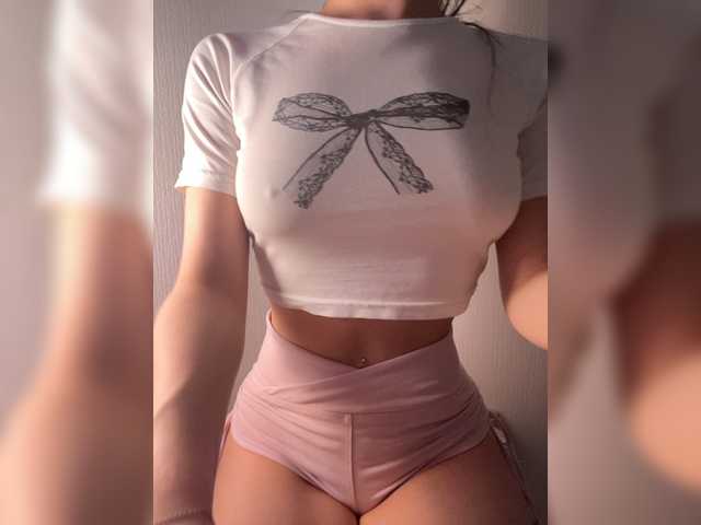 katysweet06 live cam on BongaCams
