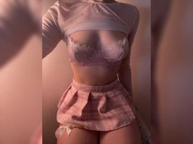 katysweet06 live cam on BongaCams