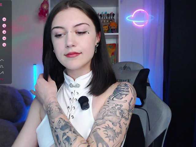 BlackAngell's BongaCams show and profile