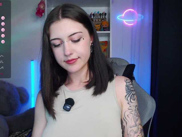 BlackAngell's BongaCams show and profile