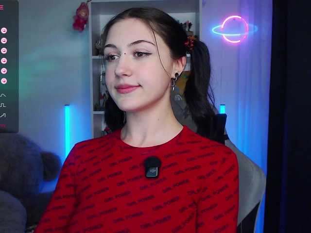 BlackAngell's BongaCams show and profile