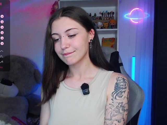 BlackAngell live cam profile preview on bongacams