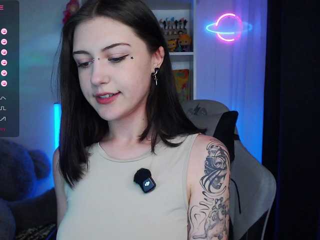 BlackAngell's BongaCams show and profile