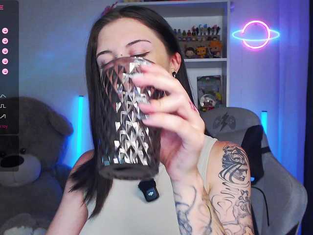 BlackAngell live cam
