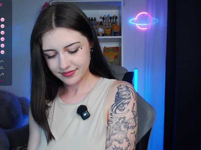 BlackAngell's BongaCams show and profile