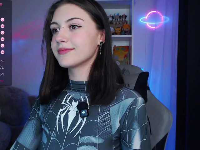 BlackAngell's BongaCams show and profile