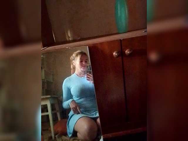 Sasha-69-1 live cam on BongaCams