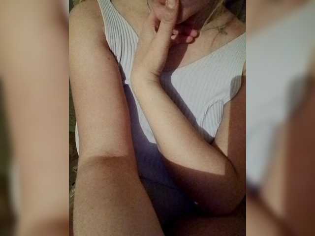 Sasha-69-1 live cam on BongaCams
