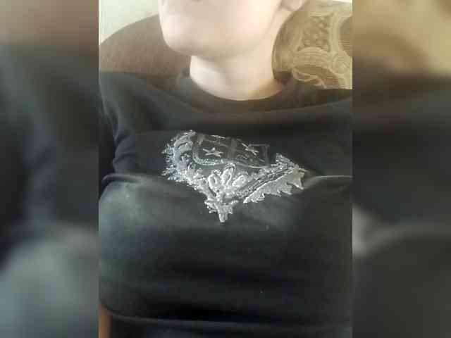 Sasha-69-1 webcam