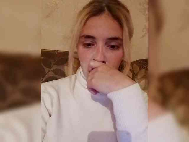 sasha-69-1's live room