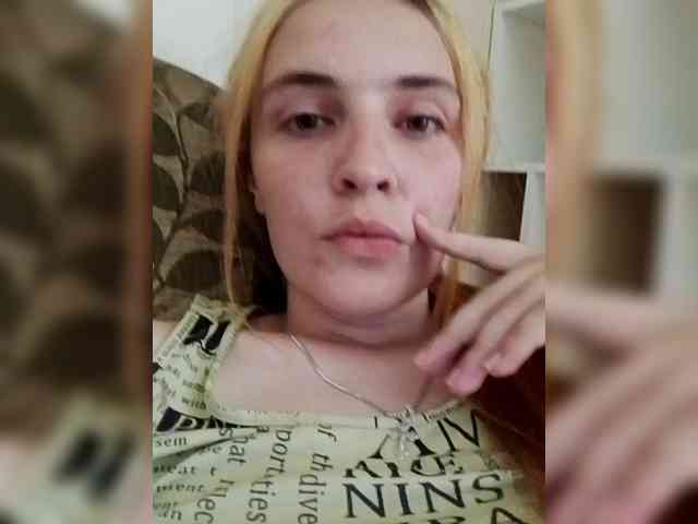 Sasha-69-1 webcam