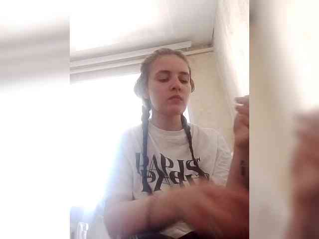 Sasha-69-1 webcam
