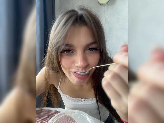 shottup live cam on BongaCams