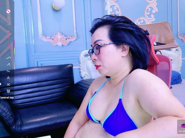 LucianaMeca live cam on BongaCams