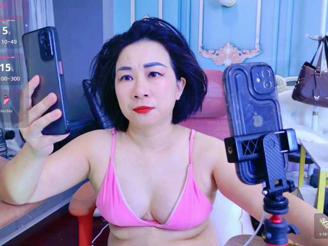 LucianaMeca live cam on BongaCams