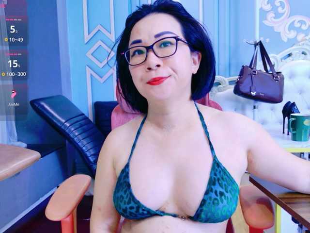LucianaMeca live cam on BongaCams