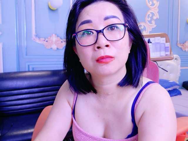LucianaMeca live cam on BongaCams