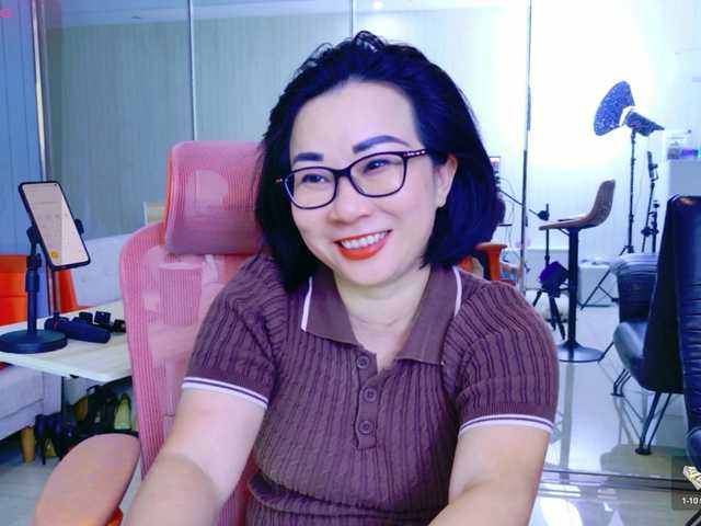 LucianaMeca live cam preview