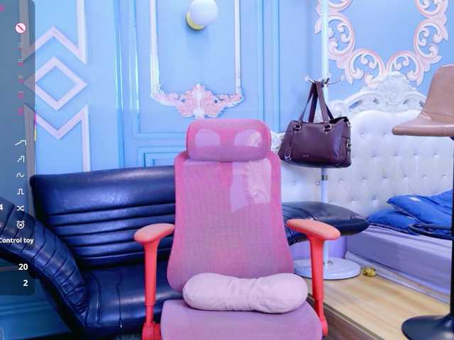 LucianaMeca live webcam show