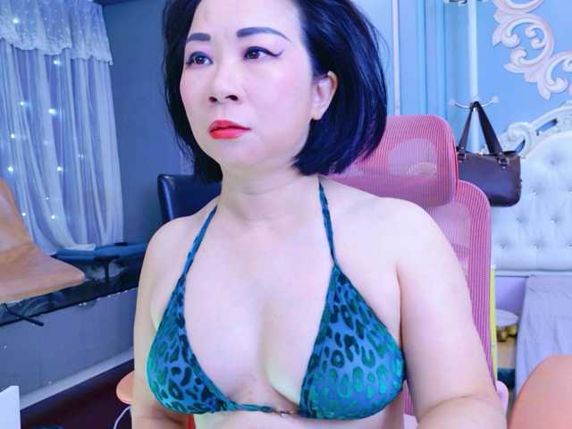LucianaMeca live cam on BongaCams
