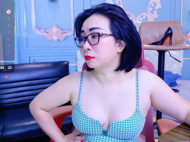 LucianaMeca live webcam show