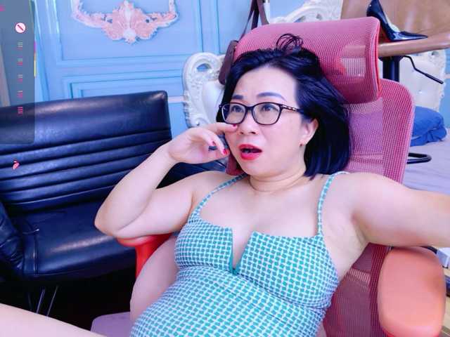 LucianaMeca live cam on BongaCams