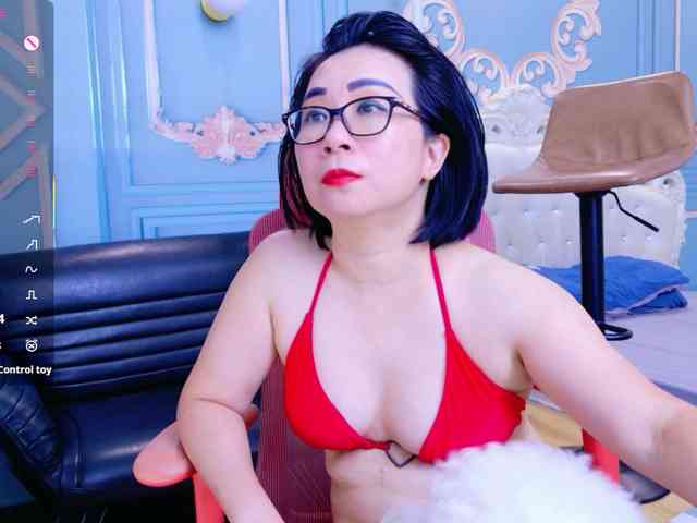 LucianaMeca webcam