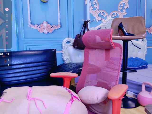 LucianaMeca webcam