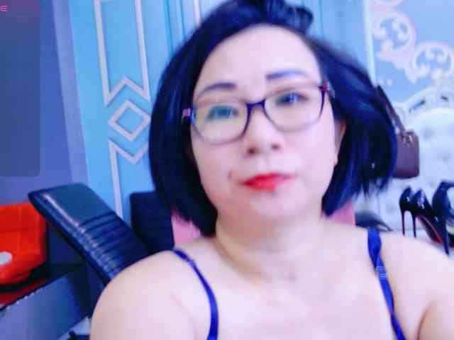 LucianaMeca webcam