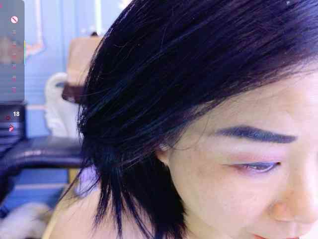 LucianaMeca webcam