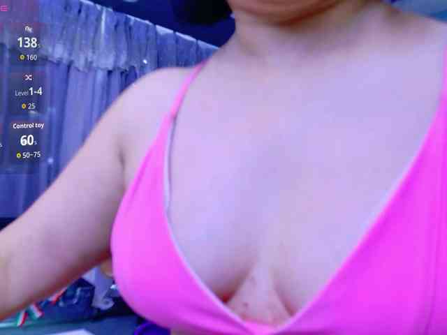 LucianaMeca webcam
