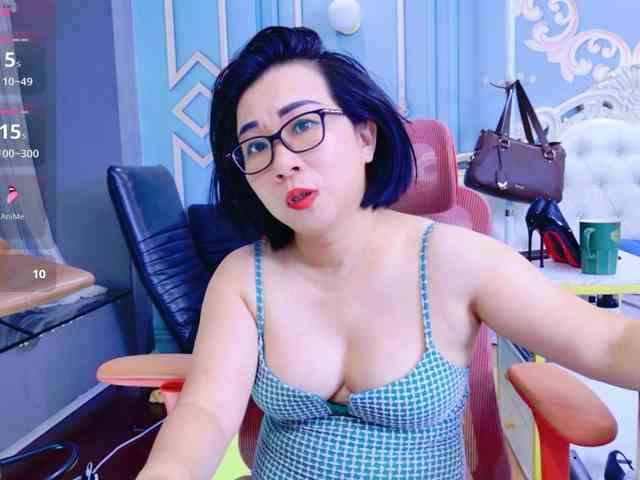LucianaMeca webcam