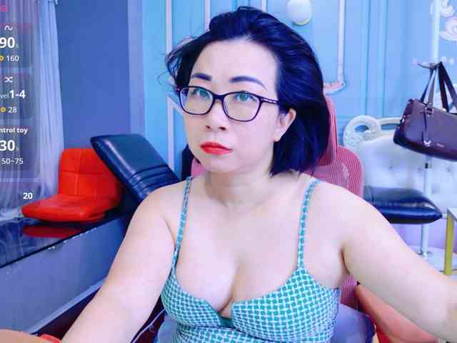 LucianaMeca webcam