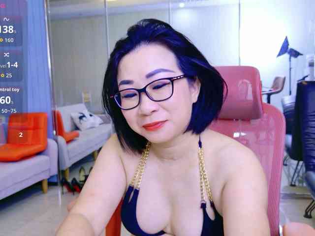 LucianaMeca webcam