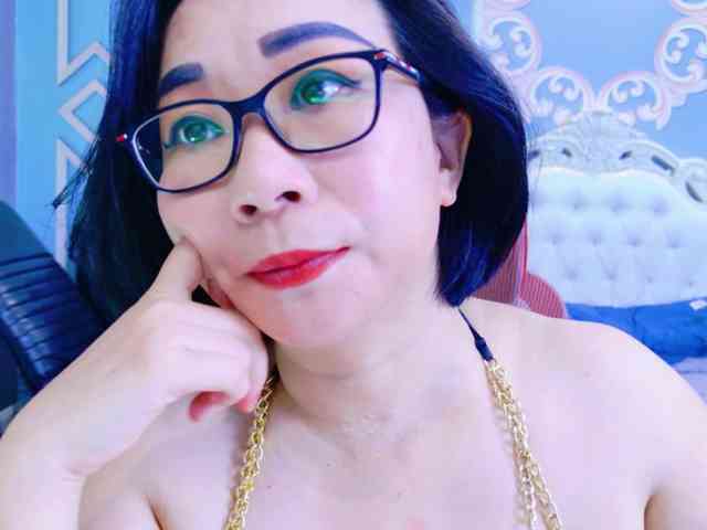 LucianaMeca webcam
