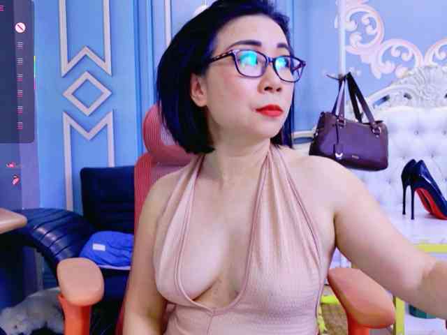 LucianaMeca webcam