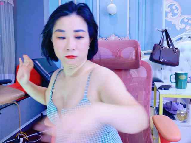 LucianaMeca webcam