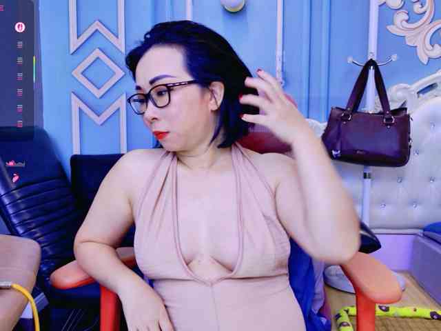 LucianaMeca webcam