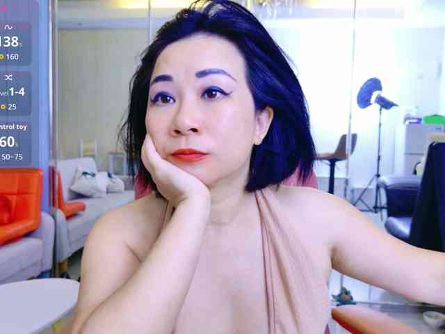 LucianaMeca webcam
