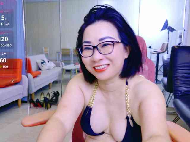 LucianaMeca webcam