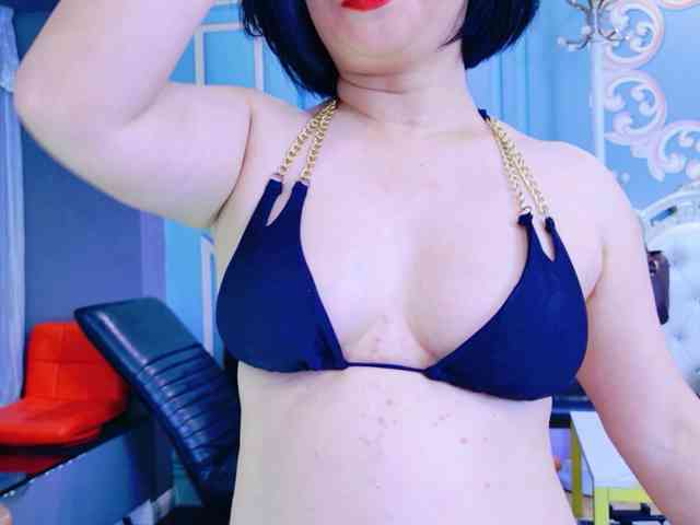 LucianaMeca webcam