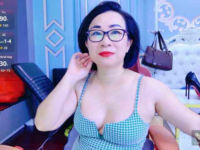 LucianaMeca webcam