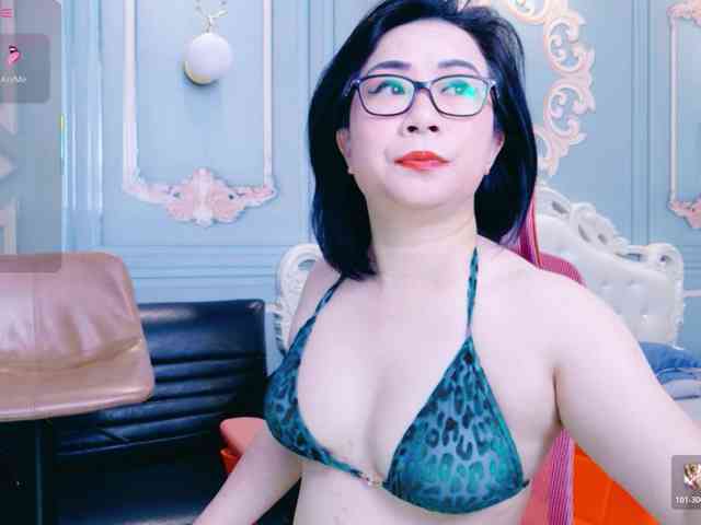 LucianaMeca webcam